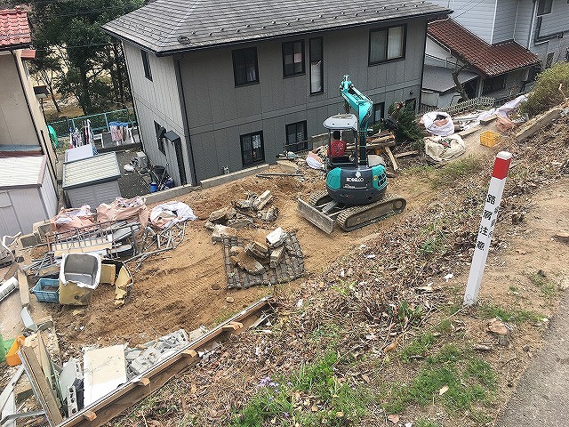 重機土地ならし